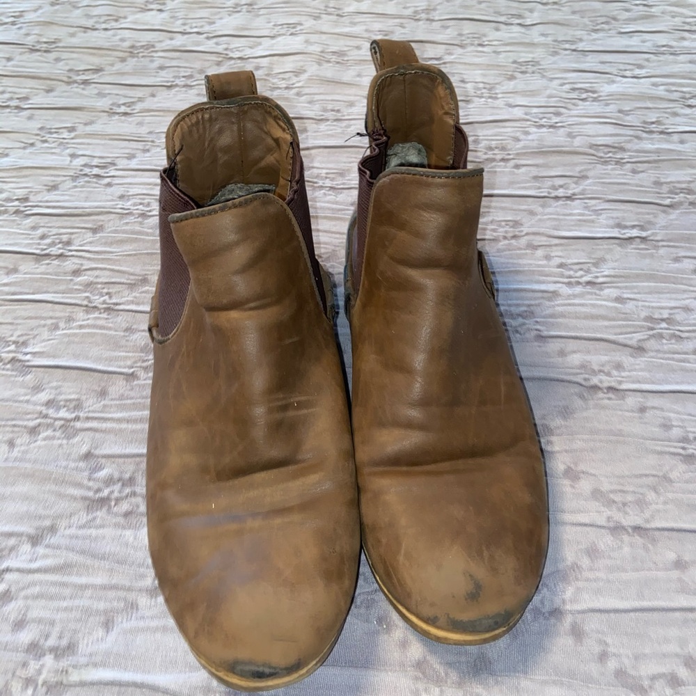 Distressed ankle booties - Picture 4 of 6